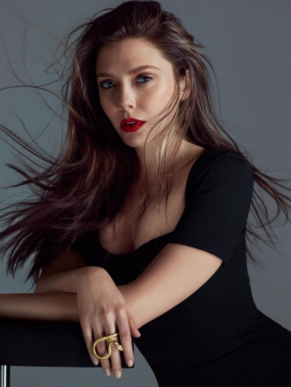 49 Hot Pictures Of Elizabeth Olsen Which Will Make You Fantasize Her | Best Of Comic Books