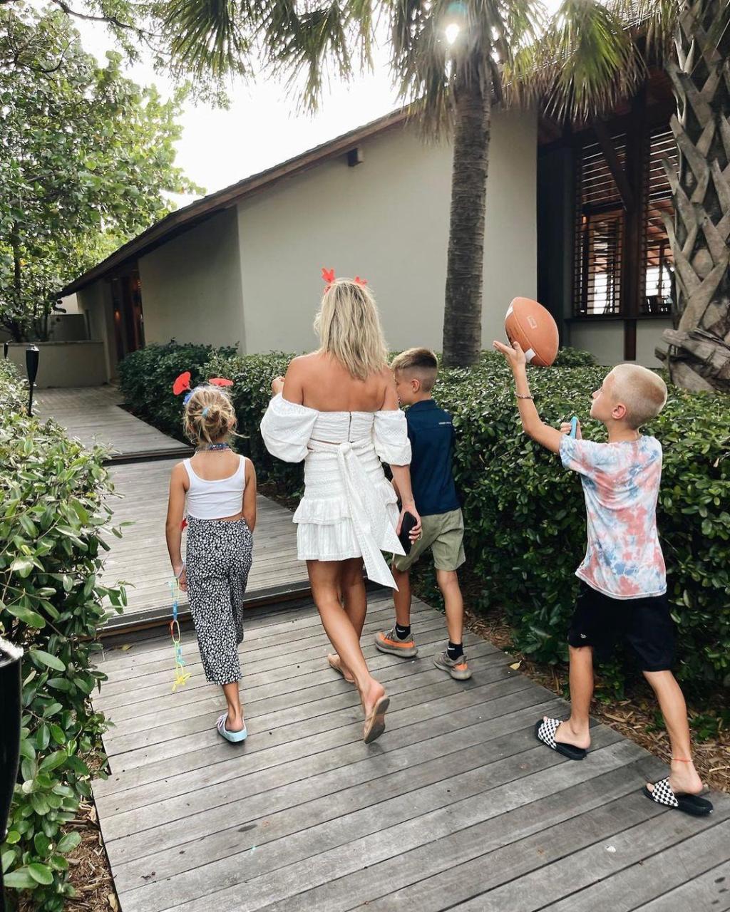 Kristin Cavallari with her kids