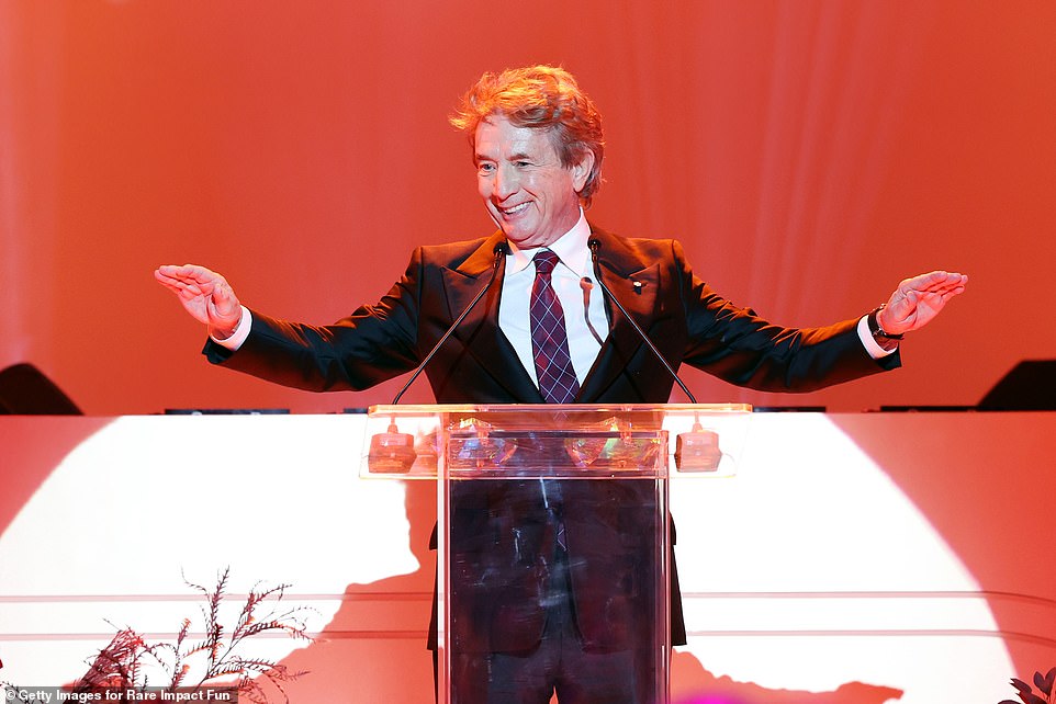 Speaker: Like Gomez, Martin Short also spoke on stage