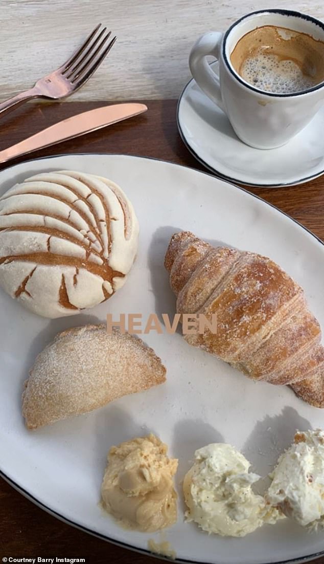 Yum! The ladies noshed on delectable looking pastries