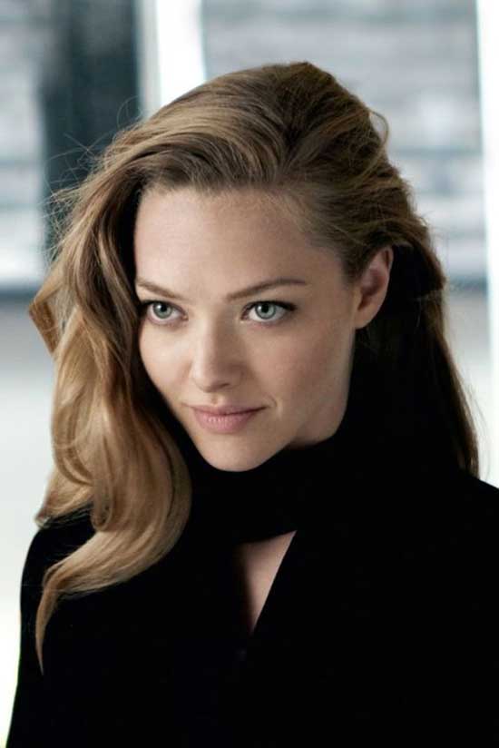 Amanda-Seyfried-sexiest-hottest-sexy-photos-hot-pictures-26