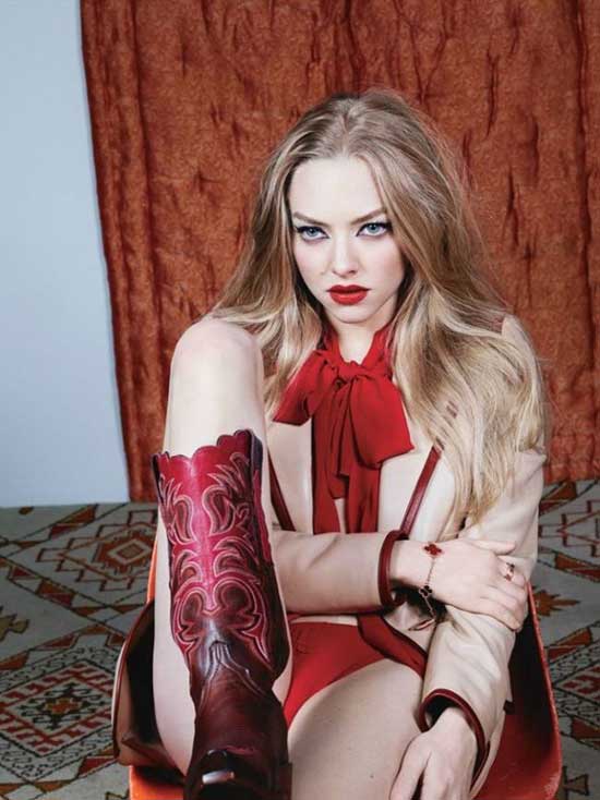 Amanda-Seyfried-sexiest-hottest-sexy-photos-hot-pictures-7