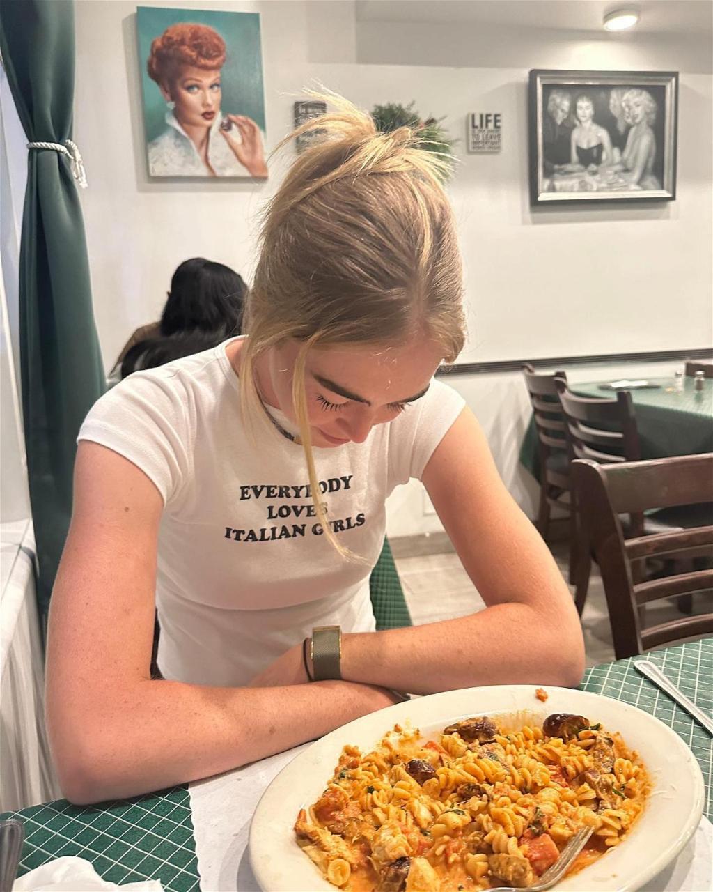 Golfer Grace Charis In Thin White Top Says ‘Everybody Loves Italian Girls’