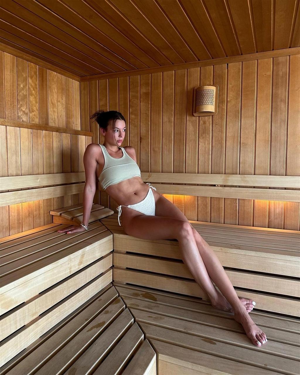 Kayla Richart Hits The Sauna In Her Drawstring Bikini