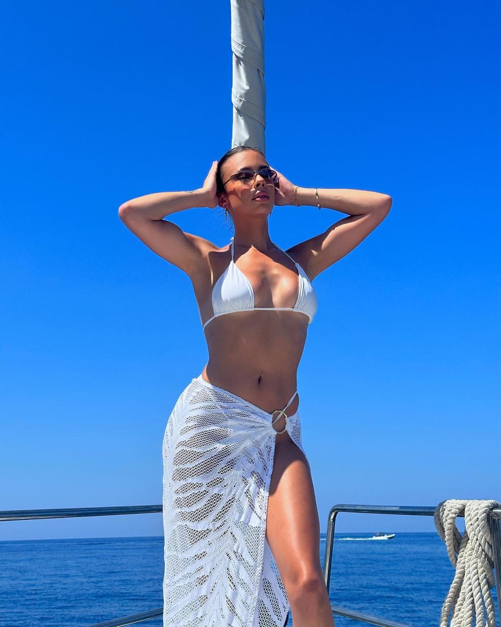 Kayla Richart In Bikini Flaunts Toned Abs During ‘End Of Summer Euro Trip’