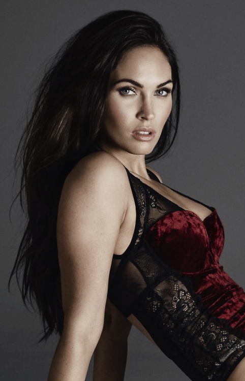 Megan Fox Hot Wallpapers