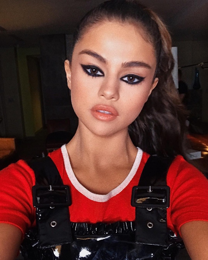 Vogue Singapore 2021 Selena gomez best beauty hair makeup