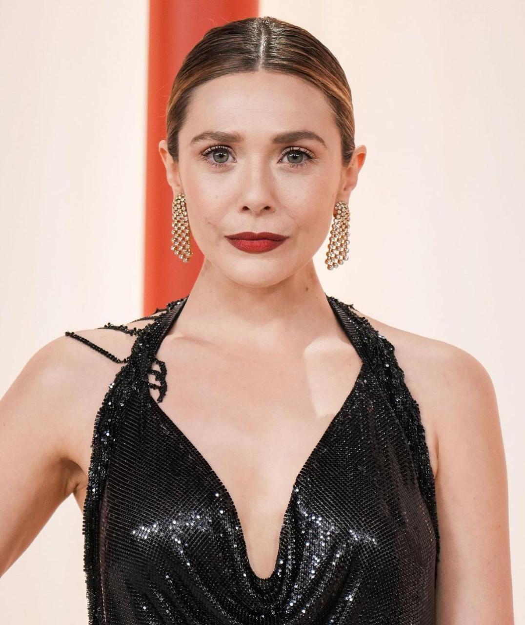 elizabeth olsen body