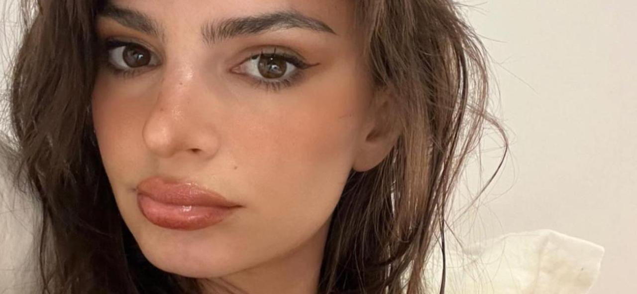 Emily Ratajkowski Bares Her Buns To Announce It’s ‘Game Over’