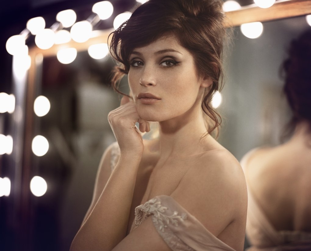 gemma arterton hot pics 