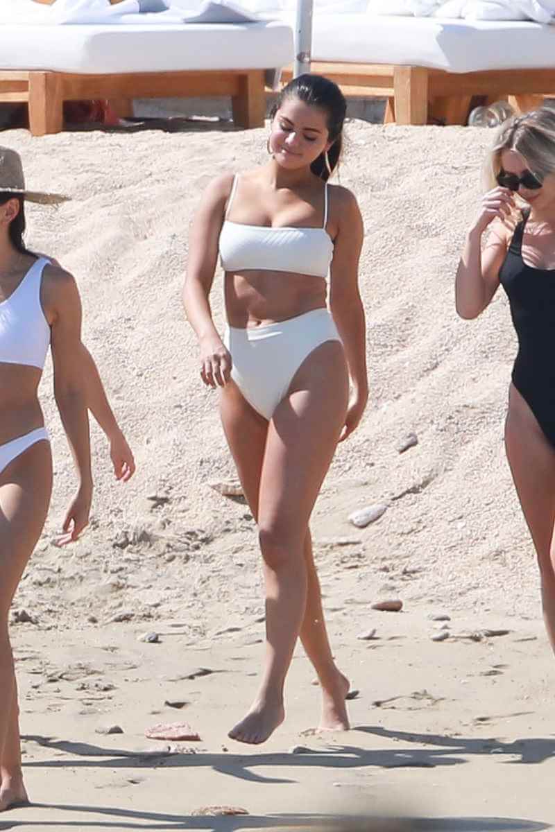 selena-gomez-in-bikini-on-the-beach-in-cabo-san-lucas