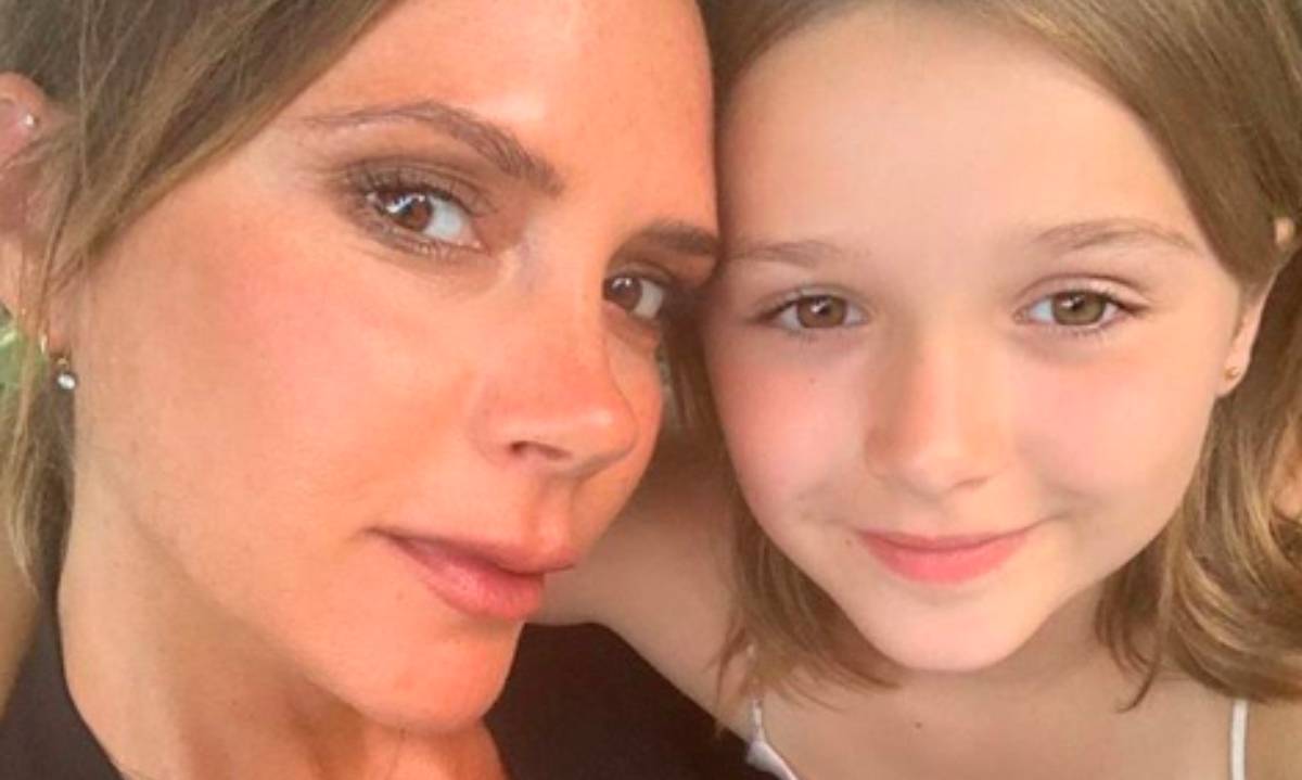 Fans go WILD for Victoria Beckham's daughter Harper's latest outfit in ...