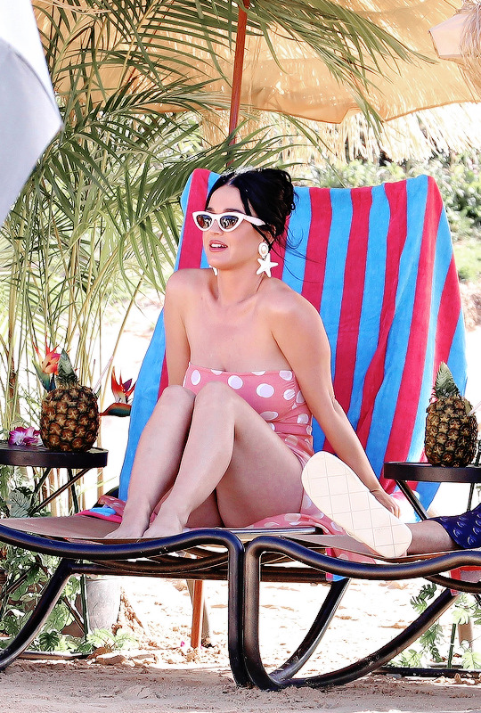 katy perry H๏τ pics