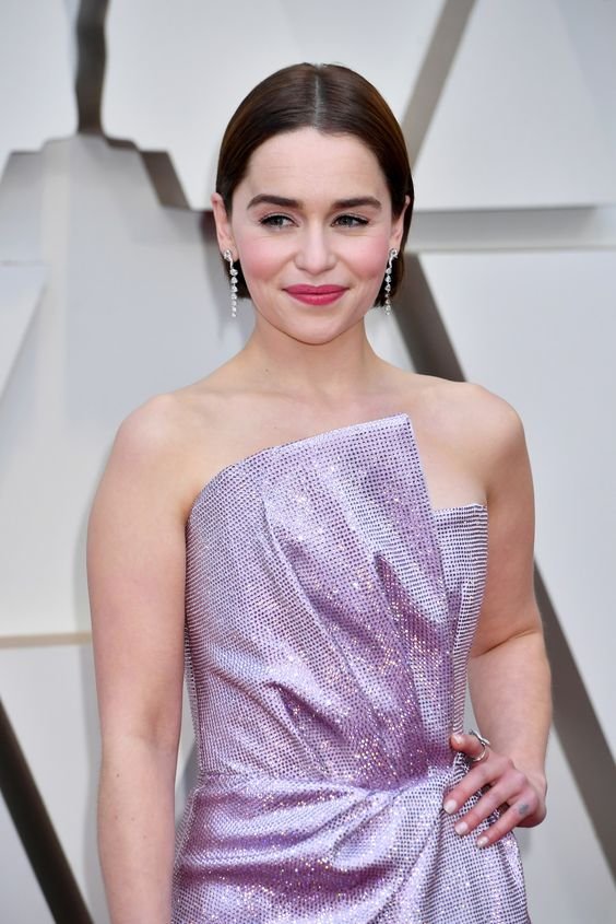 Emilia Clarke H๏τ 