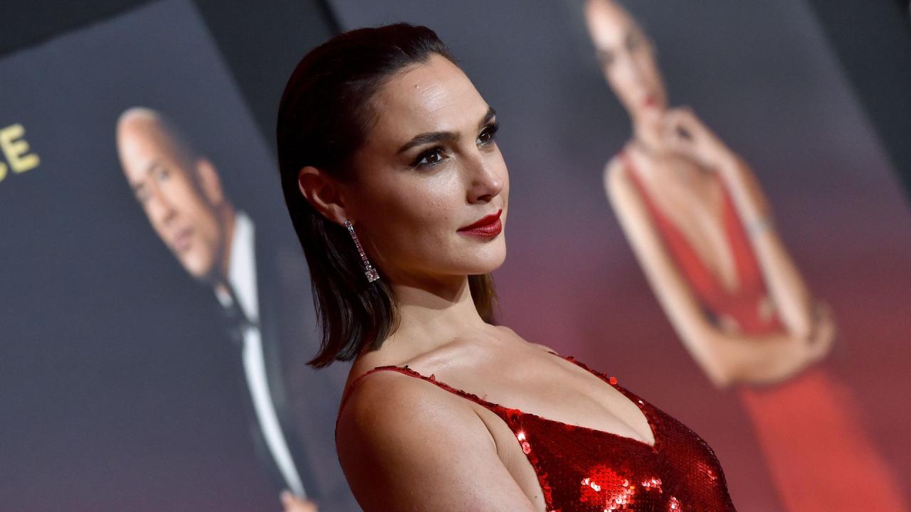 Gal Gadot attends the World Premiere of Netflix's 