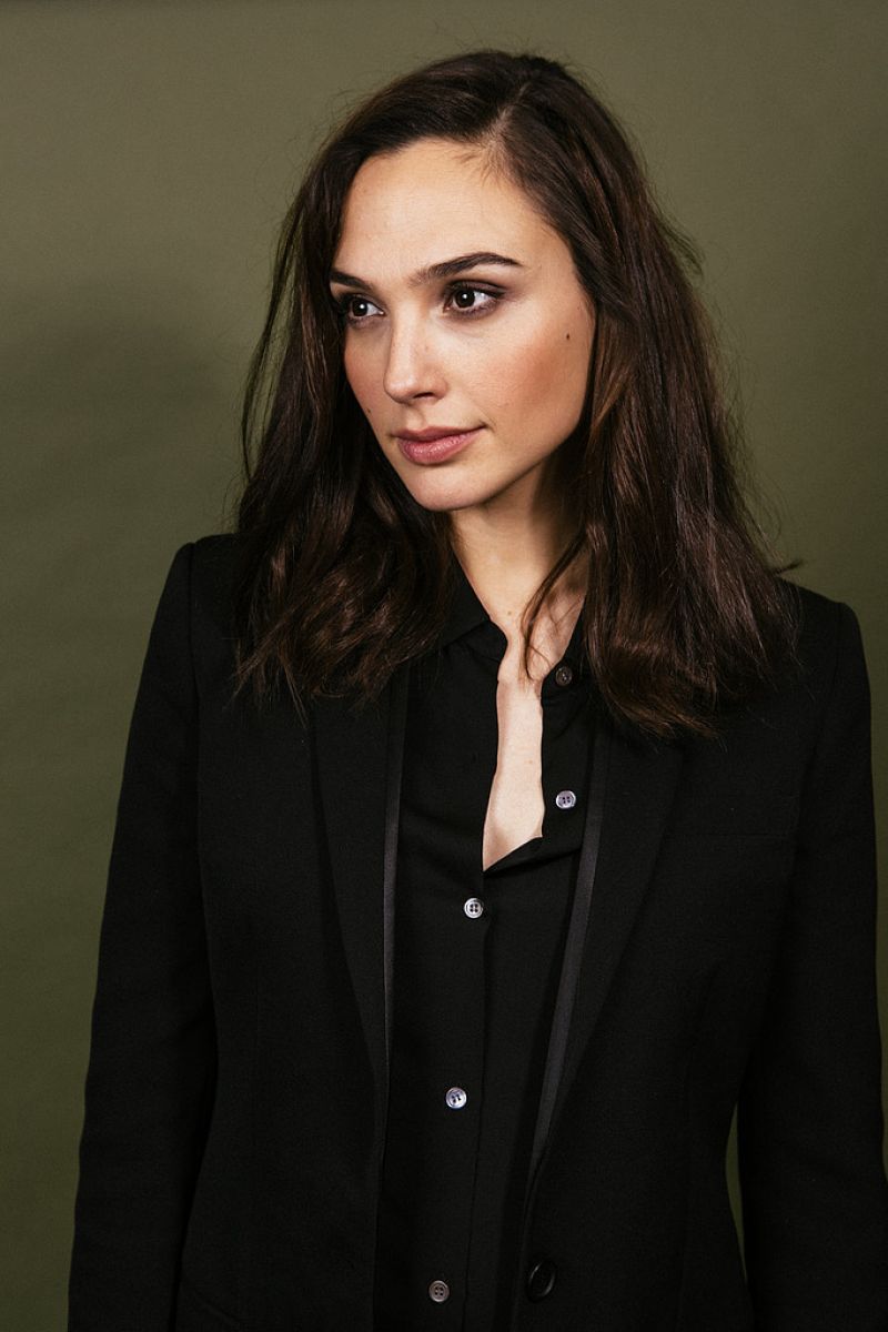 https://www.hawtcelebs.com/wp-content/uploads/2017/07/gal-gadot-for-ny-times-2017_1.jpg