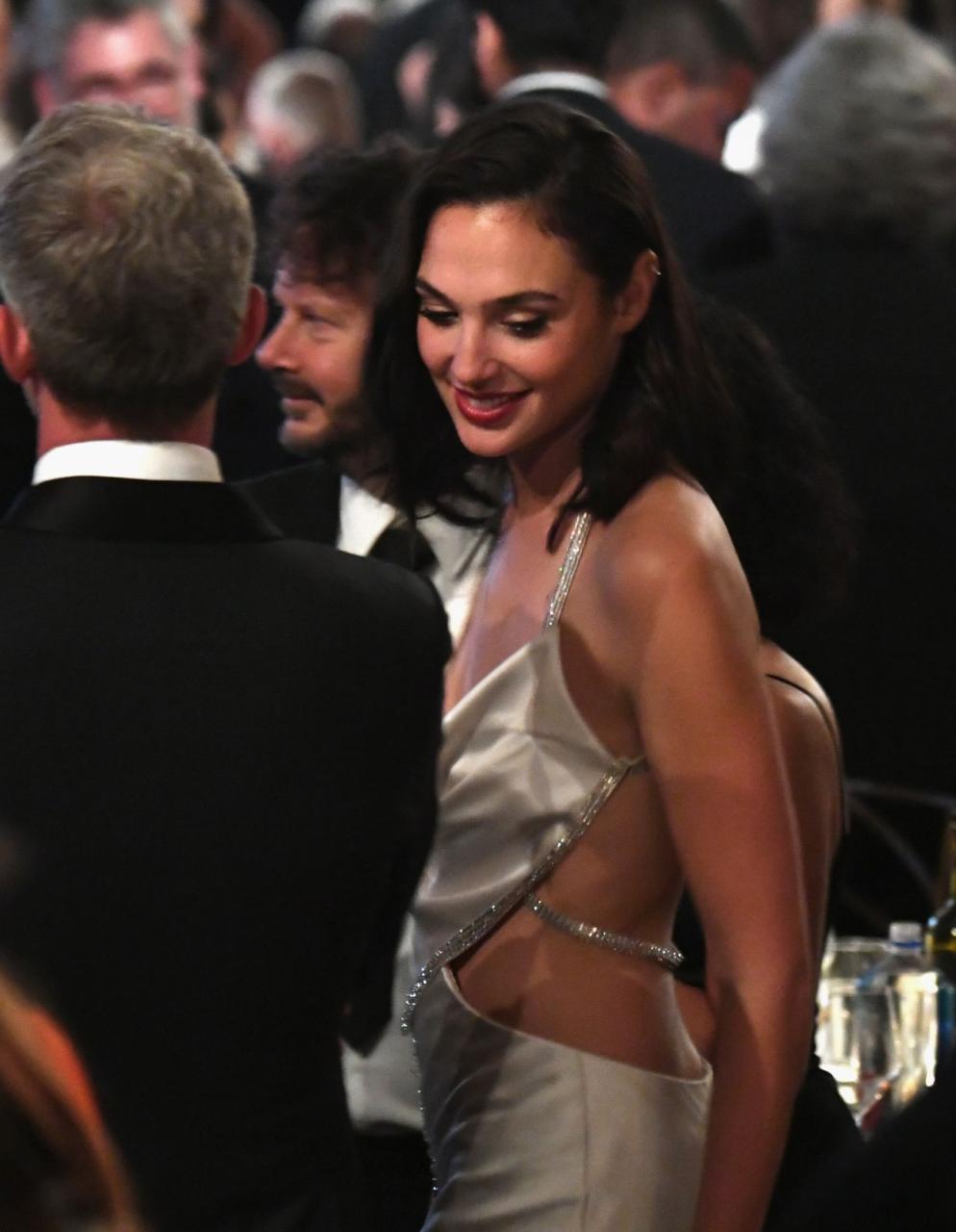 https://celebmafia.com/wp-content/uploads/2017/11/gal-gadot-governors-awards-2017-in-hollywood-5.jpg