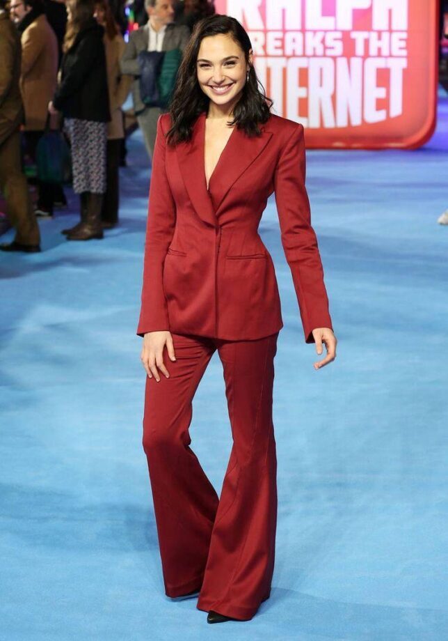 Gal Gadot In Red Outfits Is A Sight Worth Watching - 3