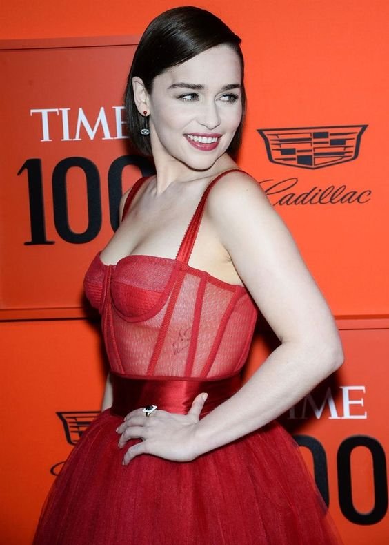 Emilia Clarke H๏τ 