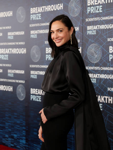 Gal Gadot arrives at the Ninth Breakthrough Prize Ceremony at Academy Museum of Motion Pictures on April 15, 2023 in Los Angeles, California.